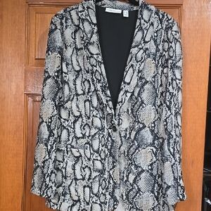 Black and White Snakeskin Print Blazer with Sheen